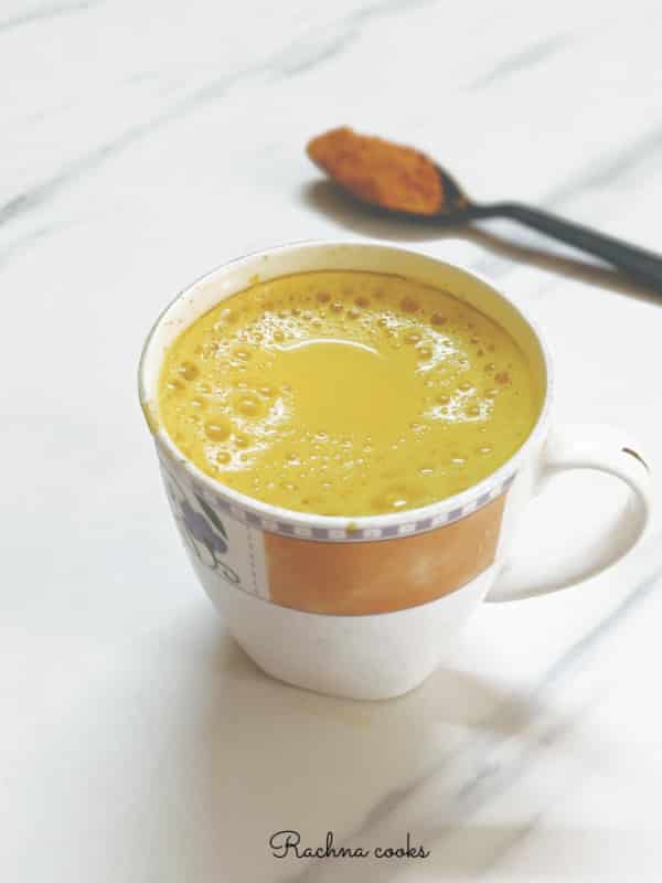 turmeric latte