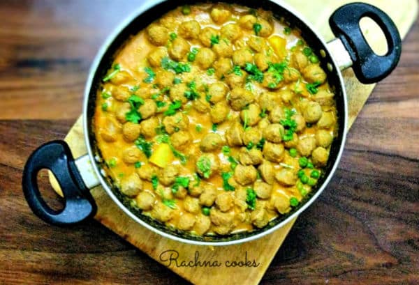 soya chunks curry